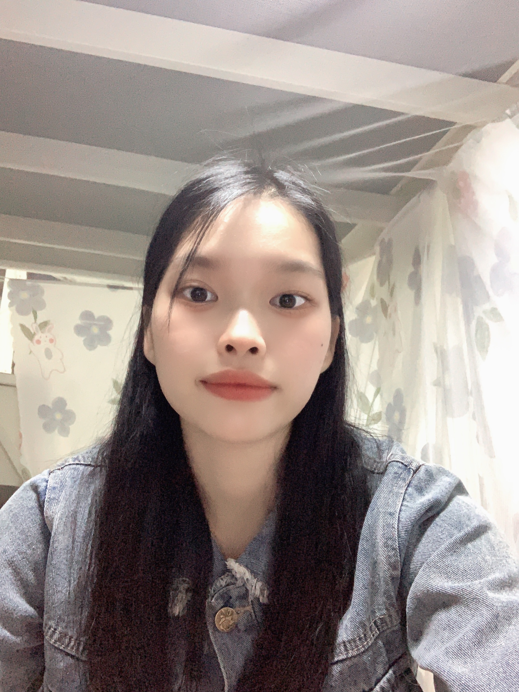 杨诗霞.jpg