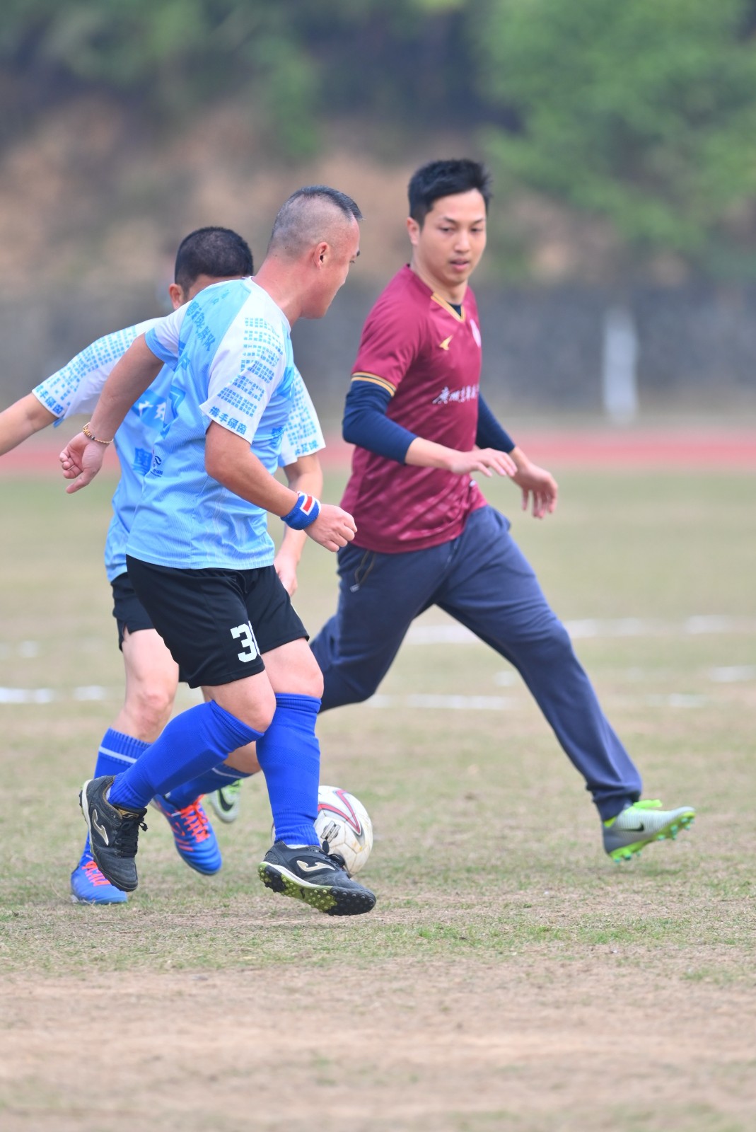 e98fc683972224f05ebc62171689978.jpg