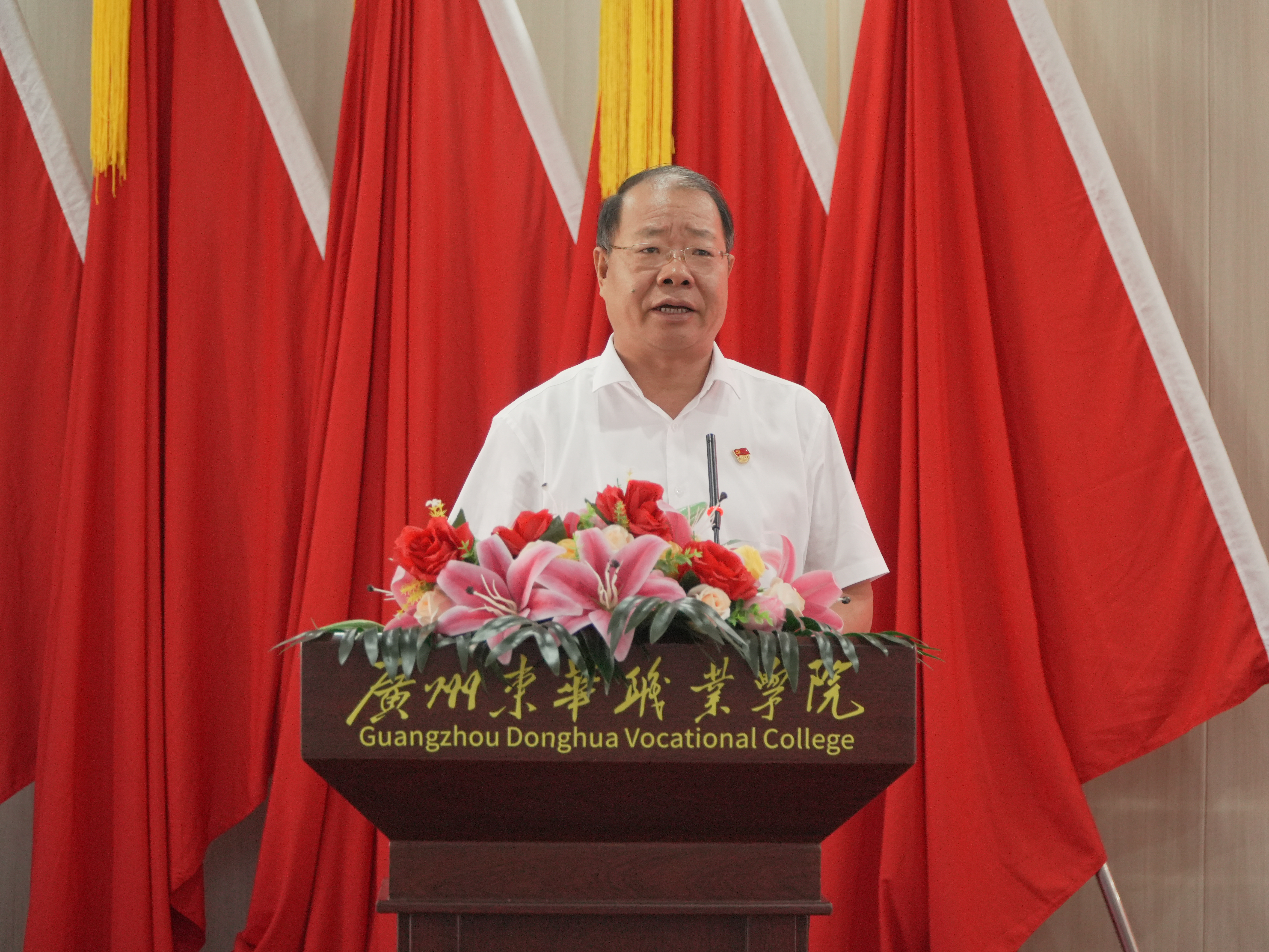 七一-12.jpg 七一-12.jpg