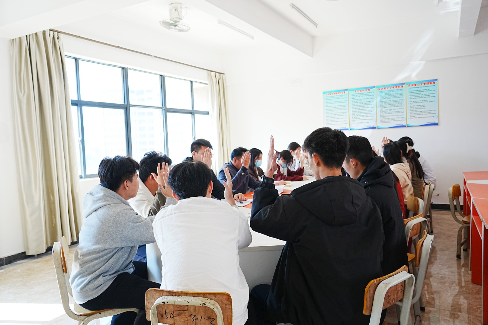 党员大会-16.jpg