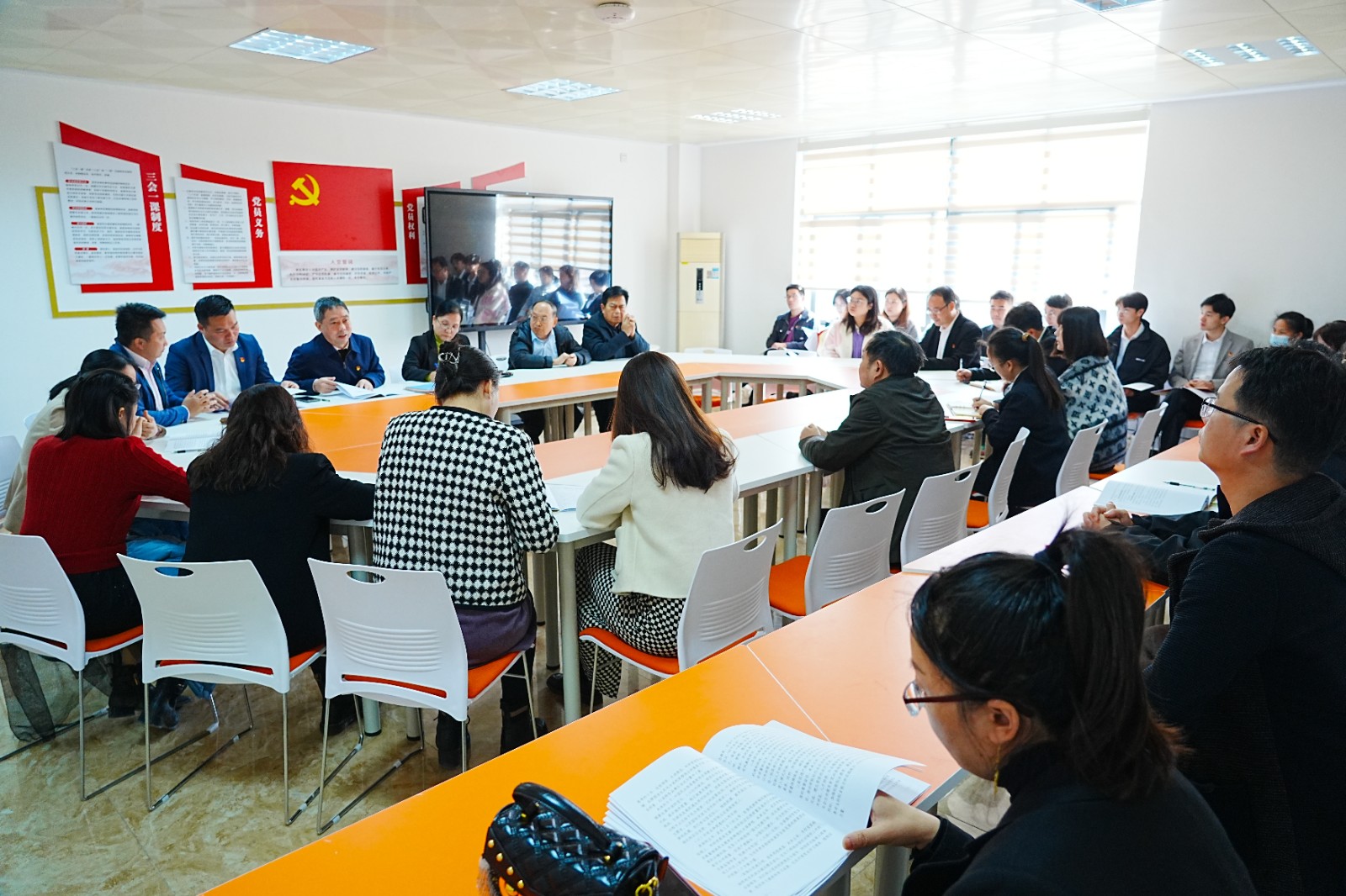 党员大会-18.jpg
