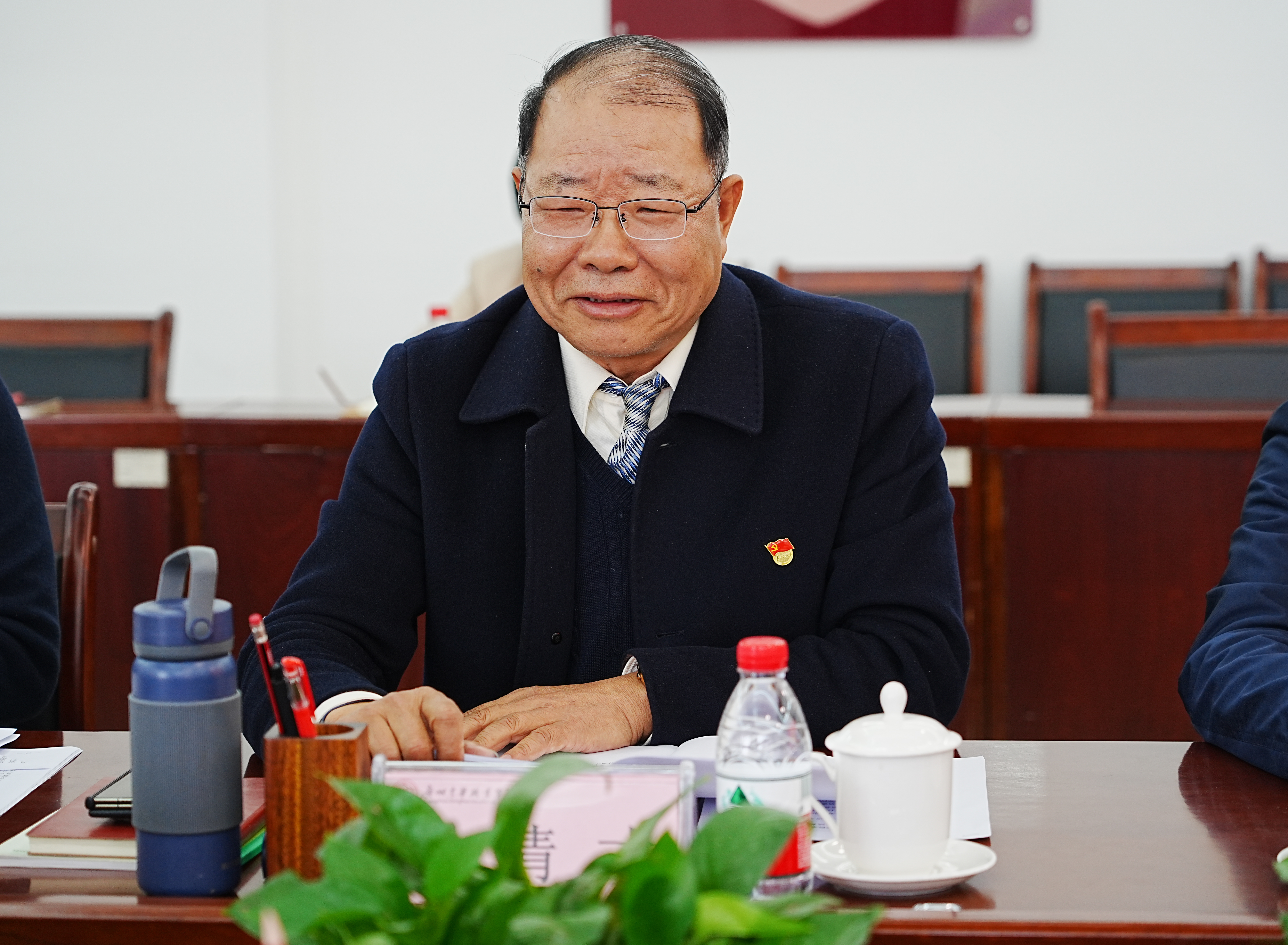 民主生活会-2.jpg 民主生活会-2.jpg