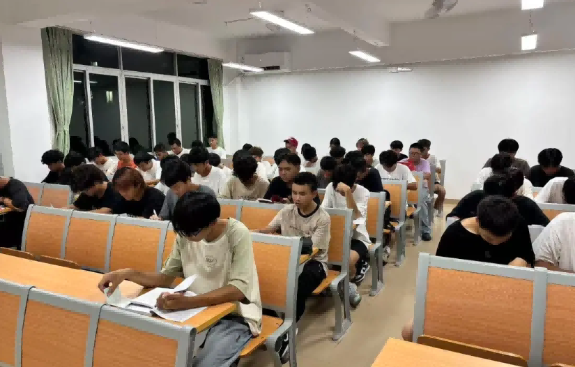 屏幕截图 2025-10-19 141501(1).png 屏幕截图 2025-10-19 141501(1).png