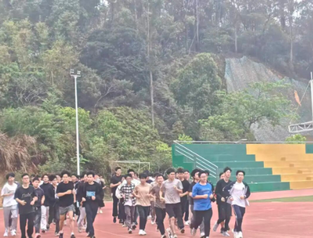屏幕截图 2026-03-27 180233.png 屏幕截图 2026-03-27 180233.png