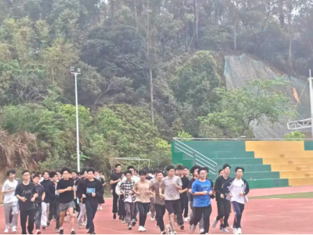 屏幕截图 2026-03-27 180203.png 屏幕截图 2026-03-27 180203.png