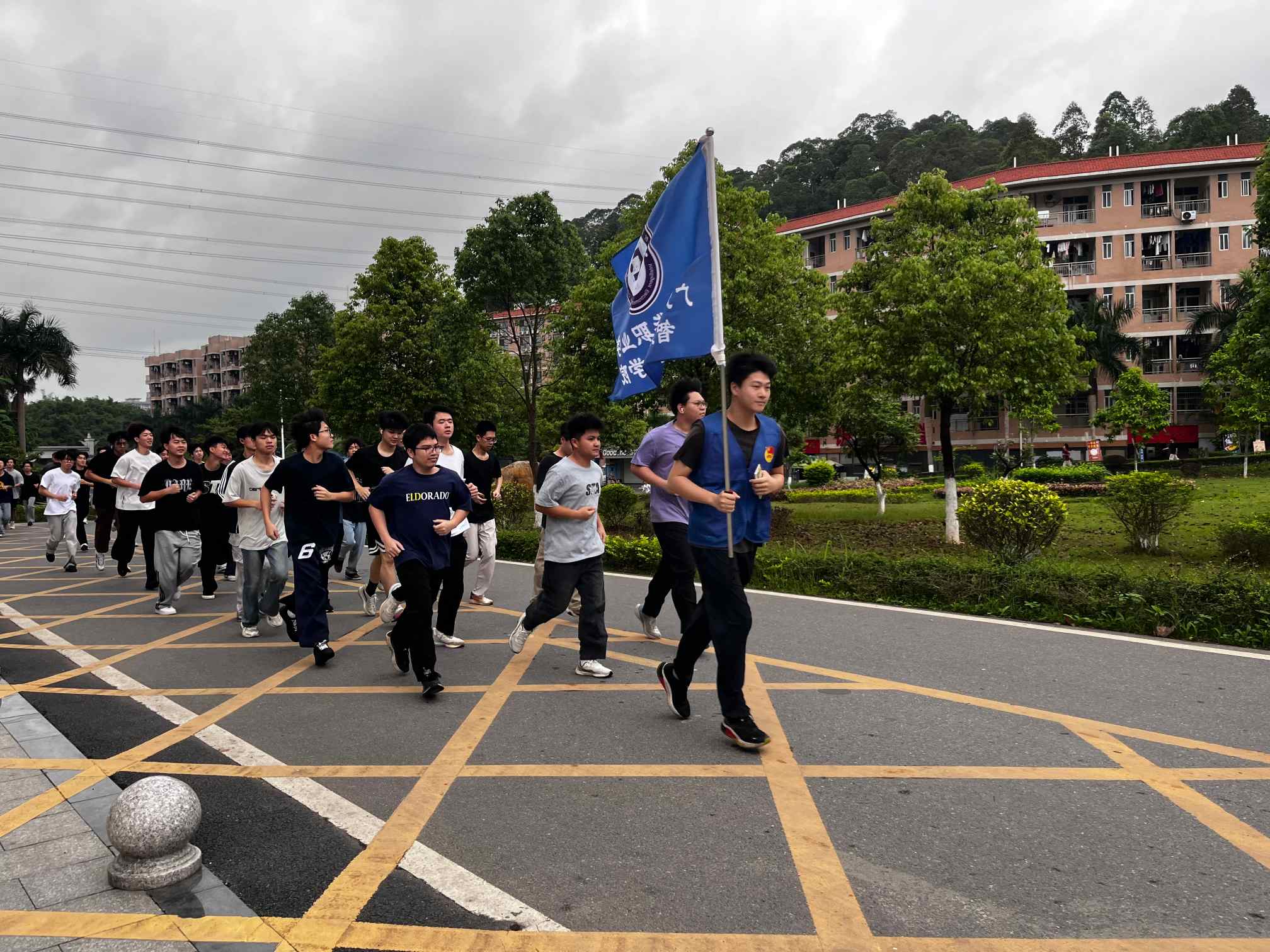 微信图片_20260414072635_837_247.jpg 微信图片_20260414072635_837_247.jpg